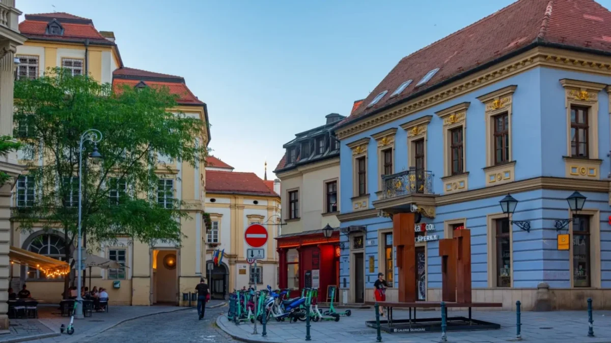 Ulice - klidně by to mohla být ta vaše...