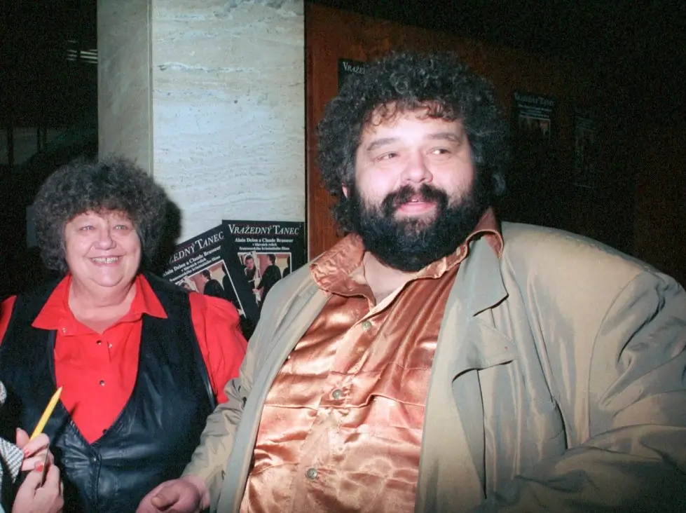 Jiří Bartoška ml. s matkou.
