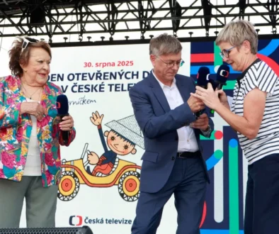 Jiřina Bohdalová s ředitelem ČT.