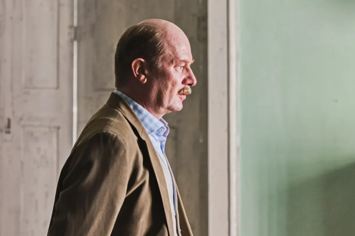 Martin Pechlát jakožto ústřední postava této kriminálky