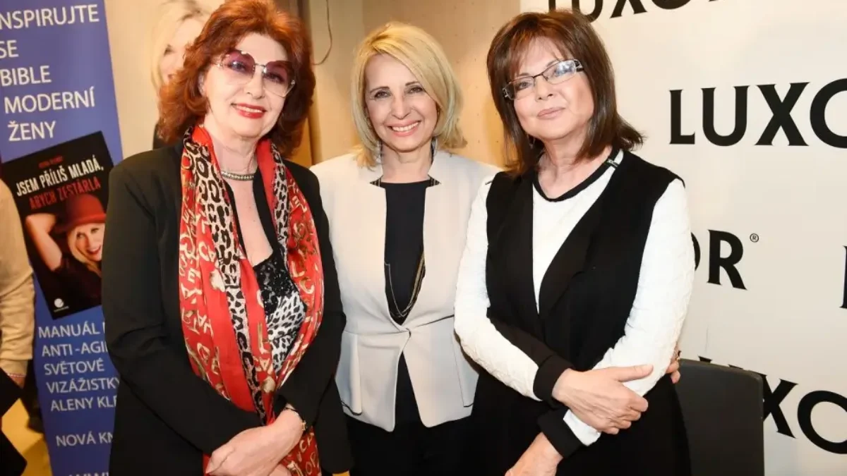 Saskia Burešová, Stanislava Lekešová, Marie Tomsová.