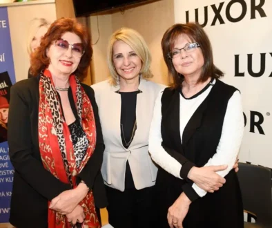 Saskia Burešová, Stanislava Lekešová, Marie Tomsová.