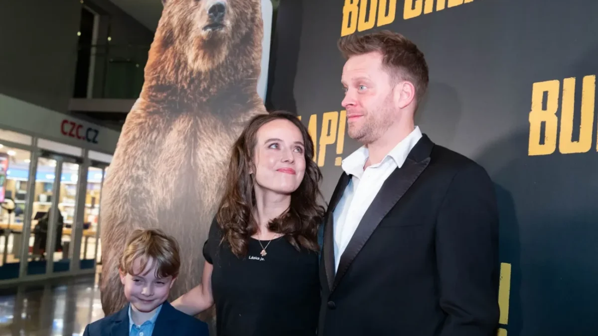 Herci z filmu Buď chlap na premiéře
