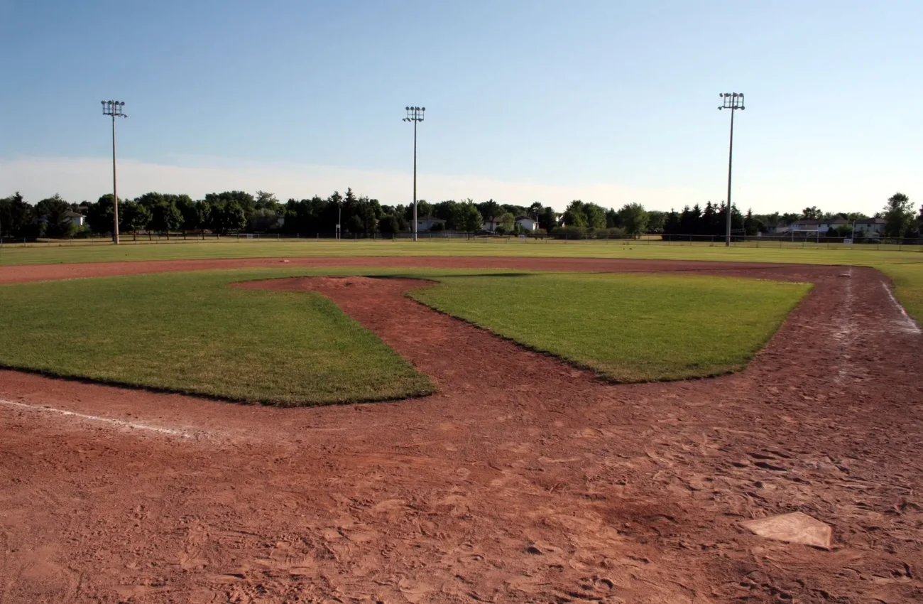Shutterstock_4167070 | TVGURU.cz baseballové hřiště