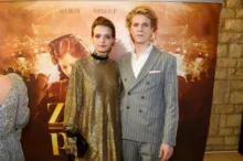 Zdeněk Piškula a Simona Lewandovská na premiéře filmu Zlatý podraz