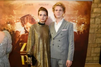 Zdeněk Piškula a Simona Lewandovská na premiéře filmu Zlatý podraz