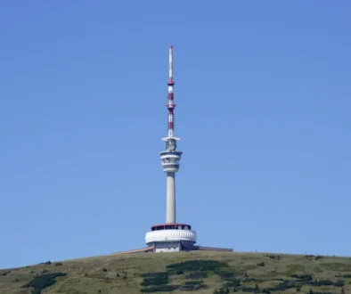 vysílací stanice na hodě Praděd