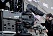 Kameraman při natáčení seriálu