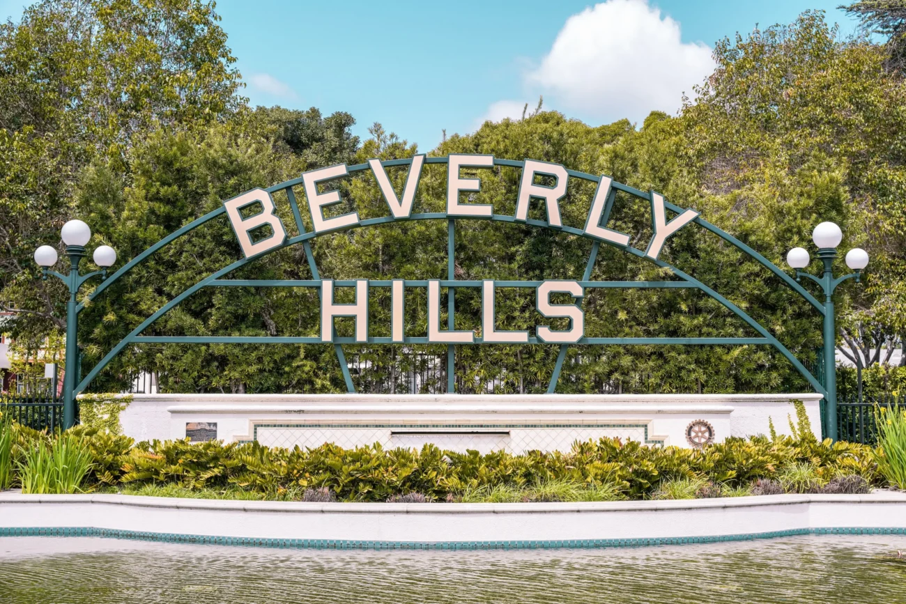 shutterstock_2371441471 1 1 | TVGURU.cz Beverly Hills.