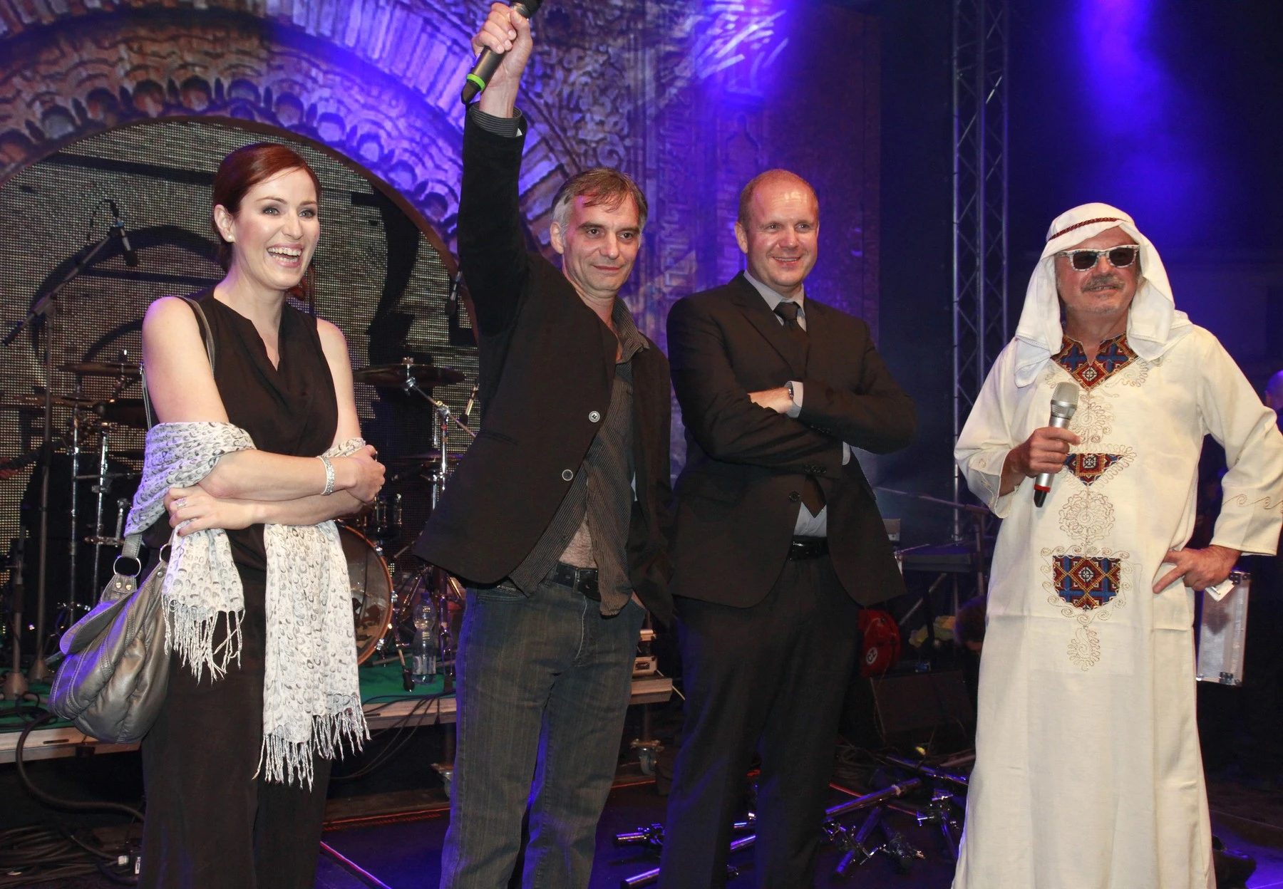 profimedia-0196869289 | TVGURU.cz Ivan Trojan, Soňa Norisová, David Ondříček, Ondřej Hejmaa 6. 7. 2012 v karlovarském loveckém zámečku Diana