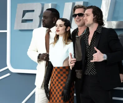 Aaron Taylor-Johnson Uvodka hollywoodští herci, mezi nimi i Brad Pitt