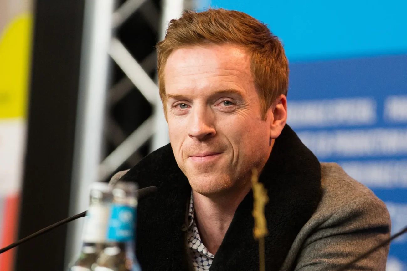damianLewis | TVGURU.cz herec Damian Lewis na tiskové konferenci