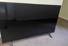 černá obrazovka na televizi