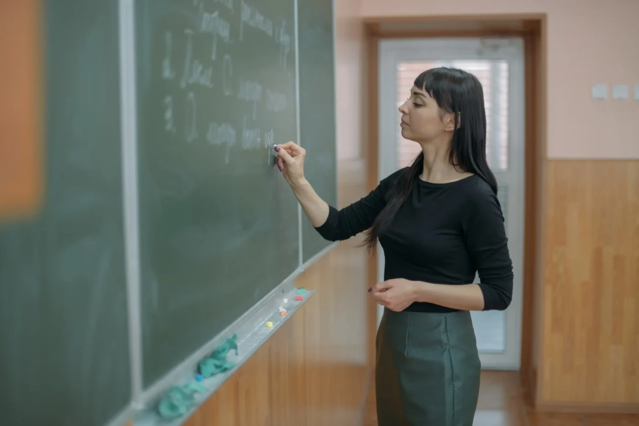 shutterstock_1912352029 1 | TVGURU.cz Škola.