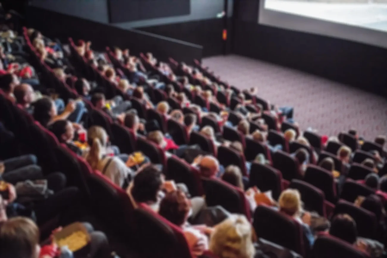 Tenhle film naplnil kina navzdory všem očekáváním. | TVGURU.cz diváci v naplněném kinosálu během promítání filmu