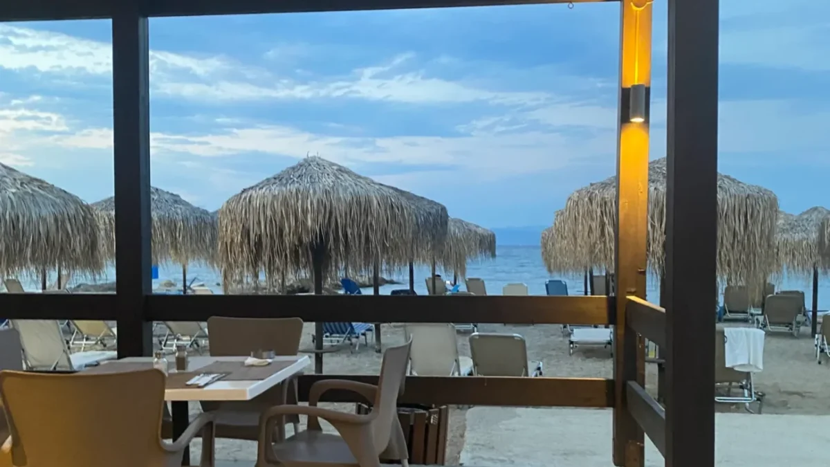 IMG_2672 záběr na pláž a moře