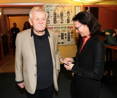 profimedia-0917341129 Karel Šíp stojí vedle své manželky.