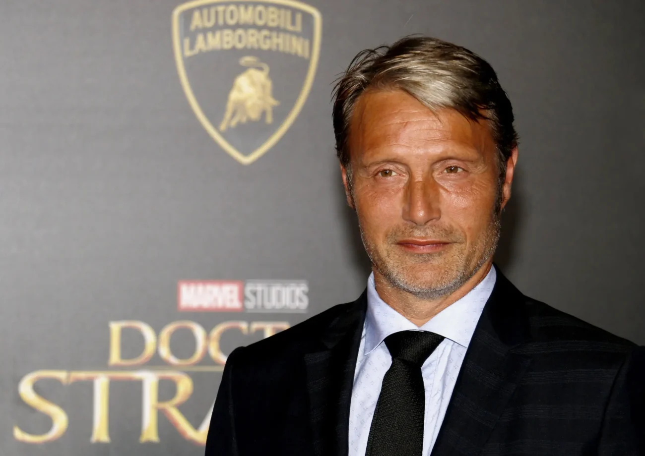 Mads Mikkelsen. 