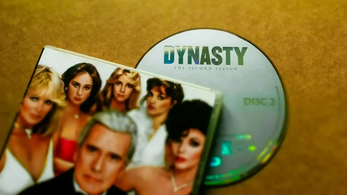 Americký seriál Dynastie na DVD