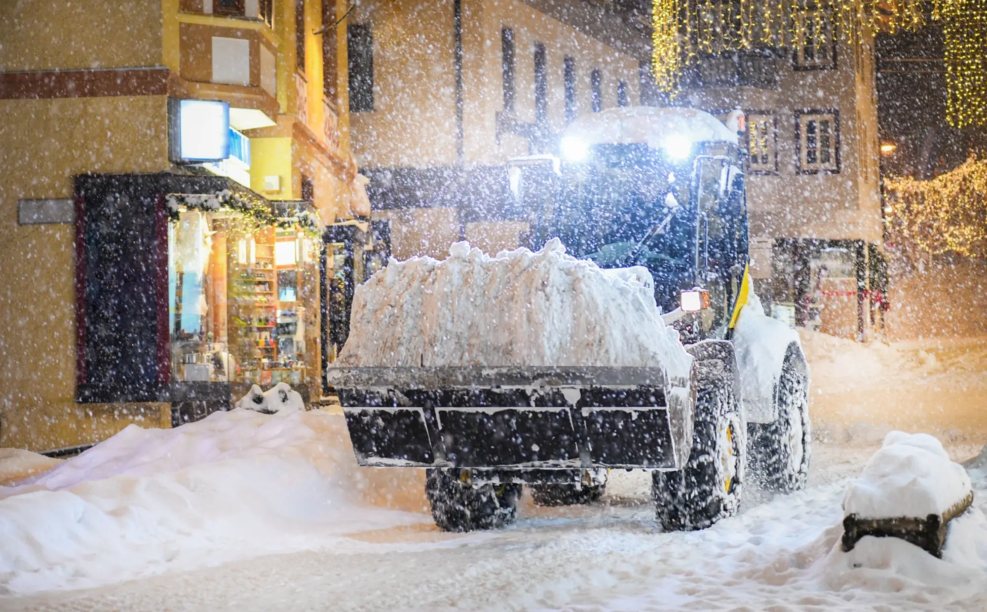 Sněhová kalamita na silnicích | TVGURU.cz Sněhová kalamita na silnicích