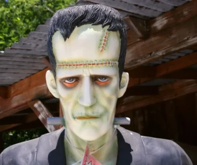 socha frankensteinova monstra