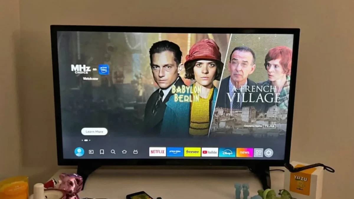 televize v obýváku hraje