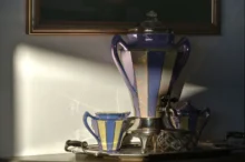 Porcelánová retro kávová konvice ve stylu Art Deco