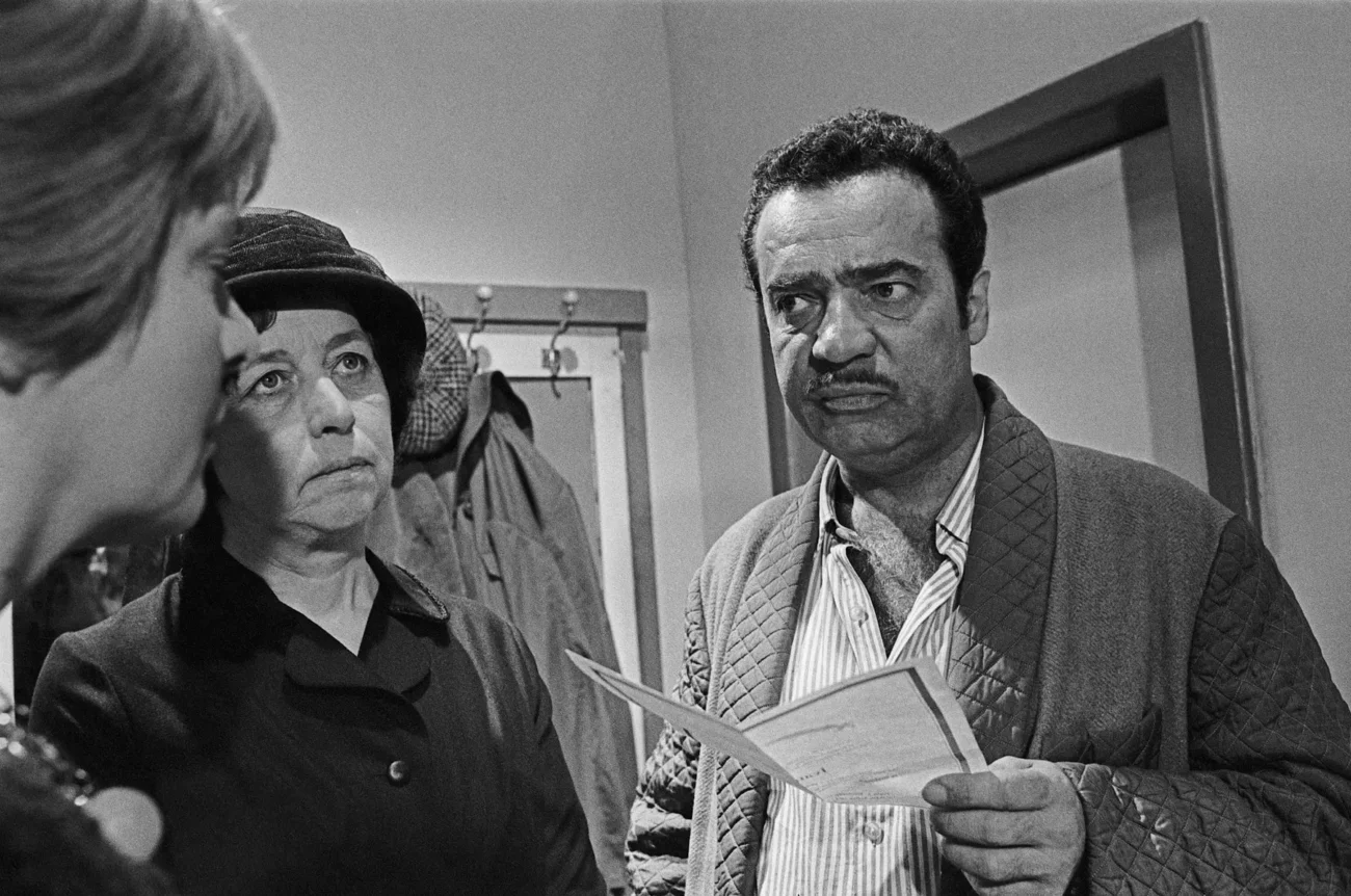 profimedia-0669719252-min | TVGURU.cz muž a žena vedle sebe