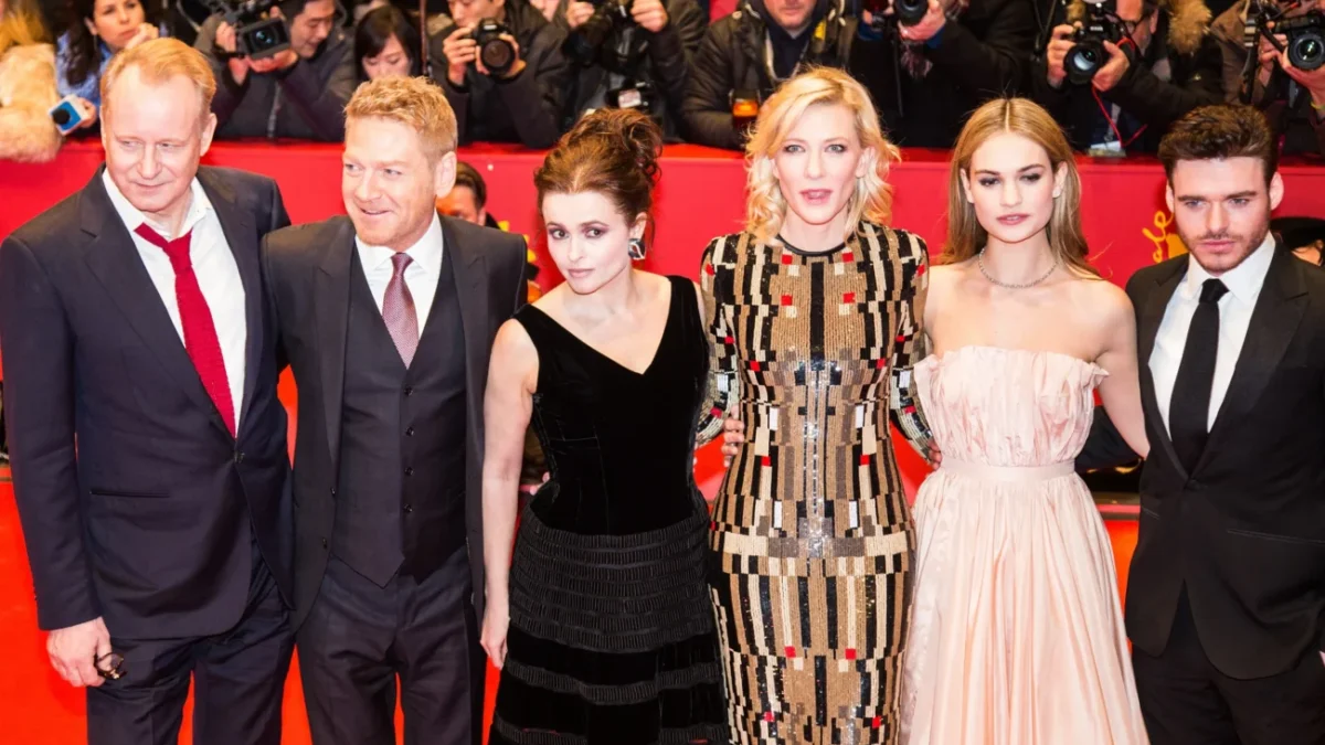 Herci z americké adaptace Popelky.