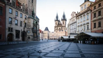 vylidněná Praha - Staroměstské náměstí