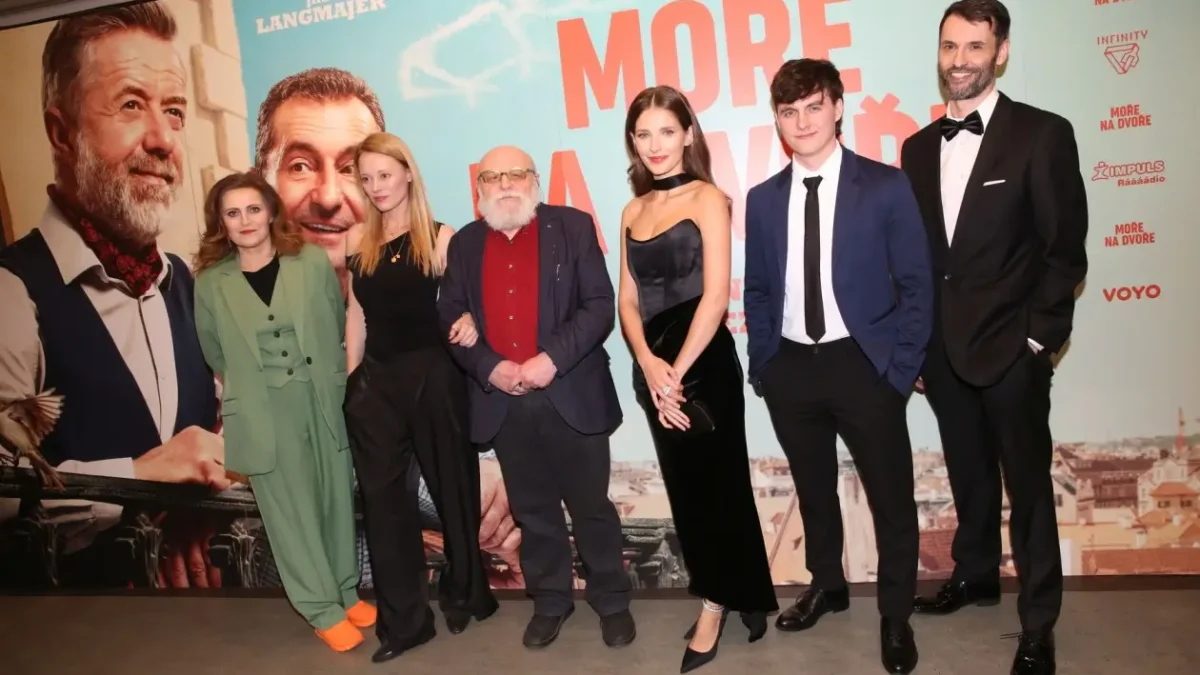 Premiéra filmu Moře na dvoře.