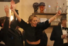 Monika Absolonová tančí.