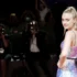 Dakota Fanning pózuje novinářům.