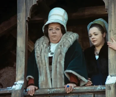 Macecha v pohádce Tři oříšky pro Popelku