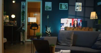 Nezapomeňte v úterý na Novu