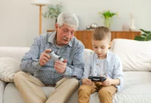 důchodce a malý chlapec