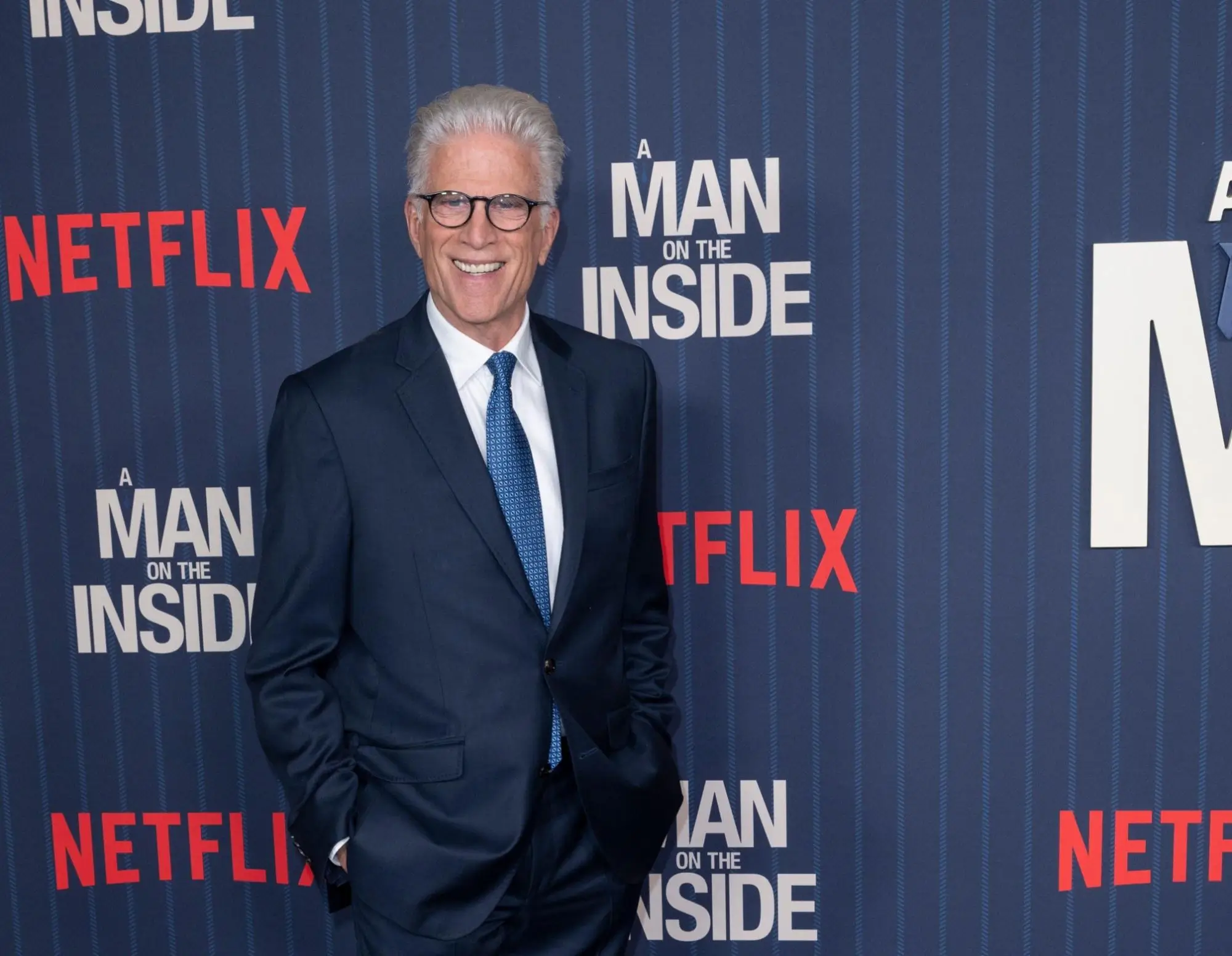 Ted Danson na premiéře filmu Man on the Inside