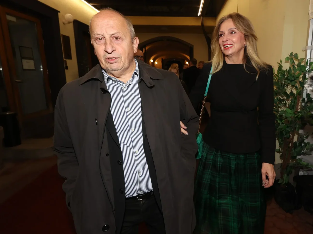 Jan Kraus si vede Ivanu Chýlkovou. 