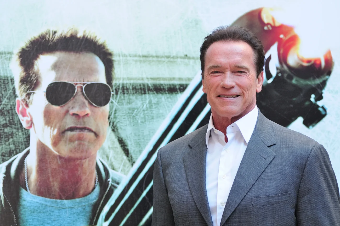 shutterstock_1447195817-2 | TVGURU.cz Arnold Schwarzenegger se usmívá.