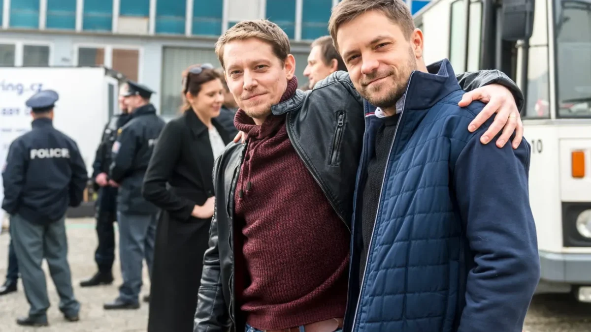 Štěpán Benoni a Jiří Mádl v seriálu Sever