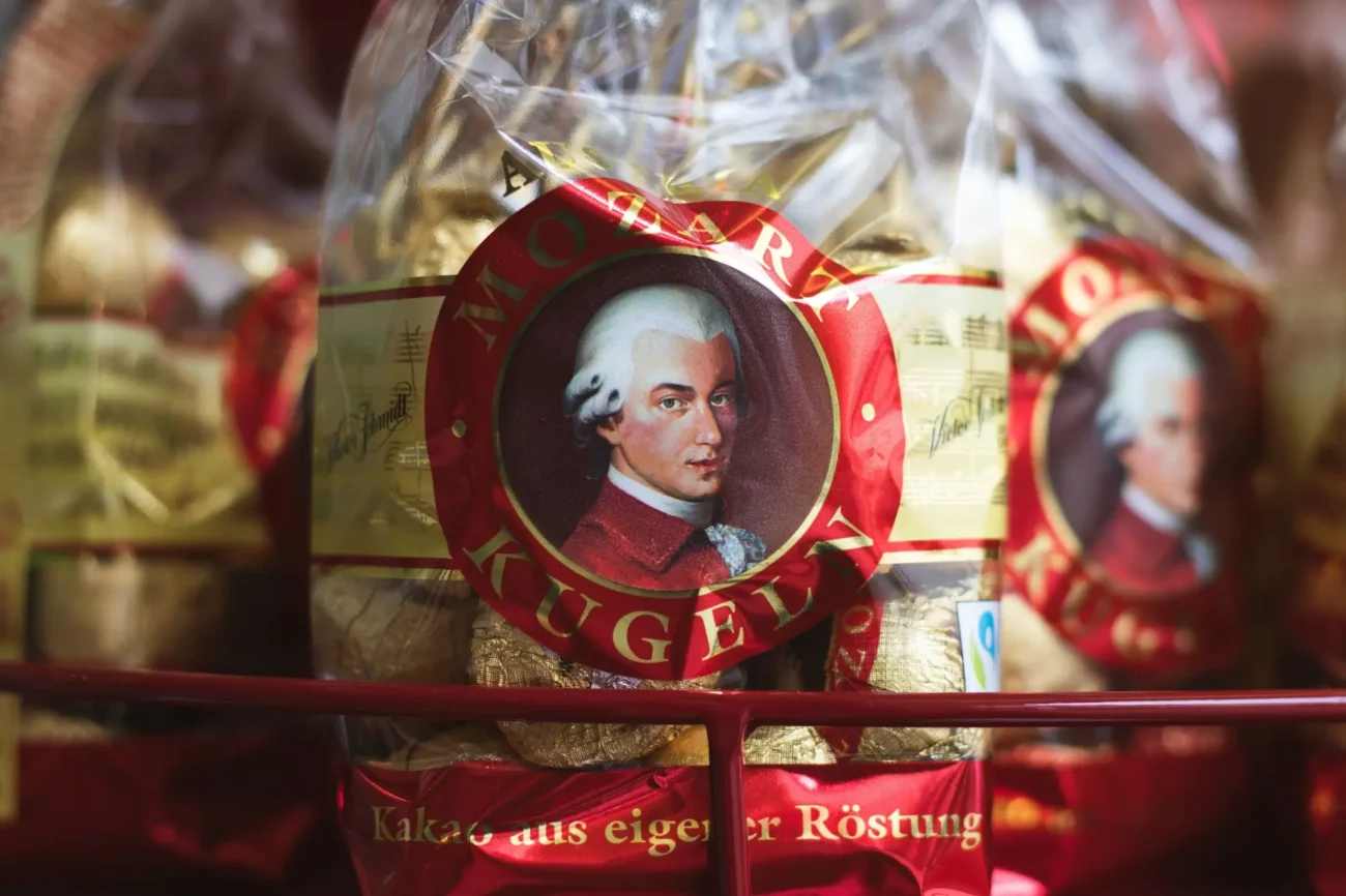 WAM | TVGURU.cz rakouské bonbony s obrázkem Mozarta