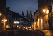 Když ulice večer ztichne