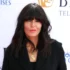 Claudia Winkleman pózuje na fotku.