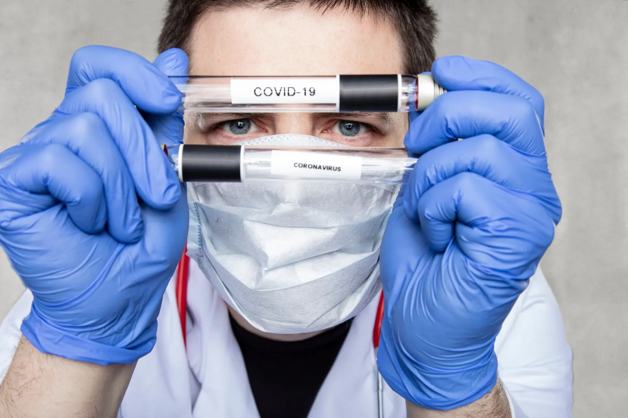 Řada pacientů má po covidu dlouhodobé potíže