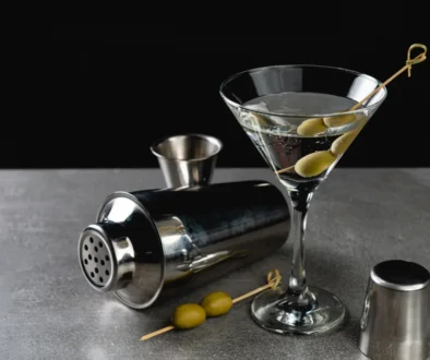 Drink Dry Martini: Protřepat, nemíchat!