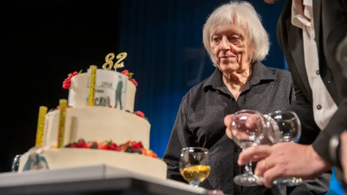 Zpěvák Václav Neckář.