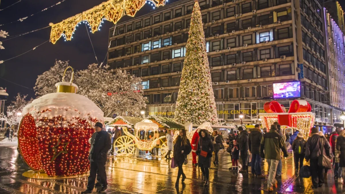 světelná výzdoba venku