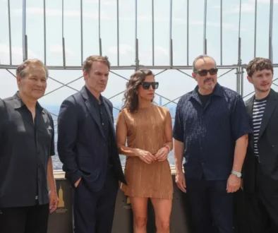 Herci s pozadím New Yorku