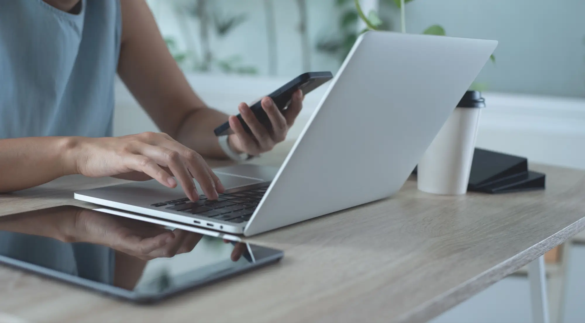 Placené platformy se ujímají vedení. Lze je sledovat kdykoliv a kdekoliv