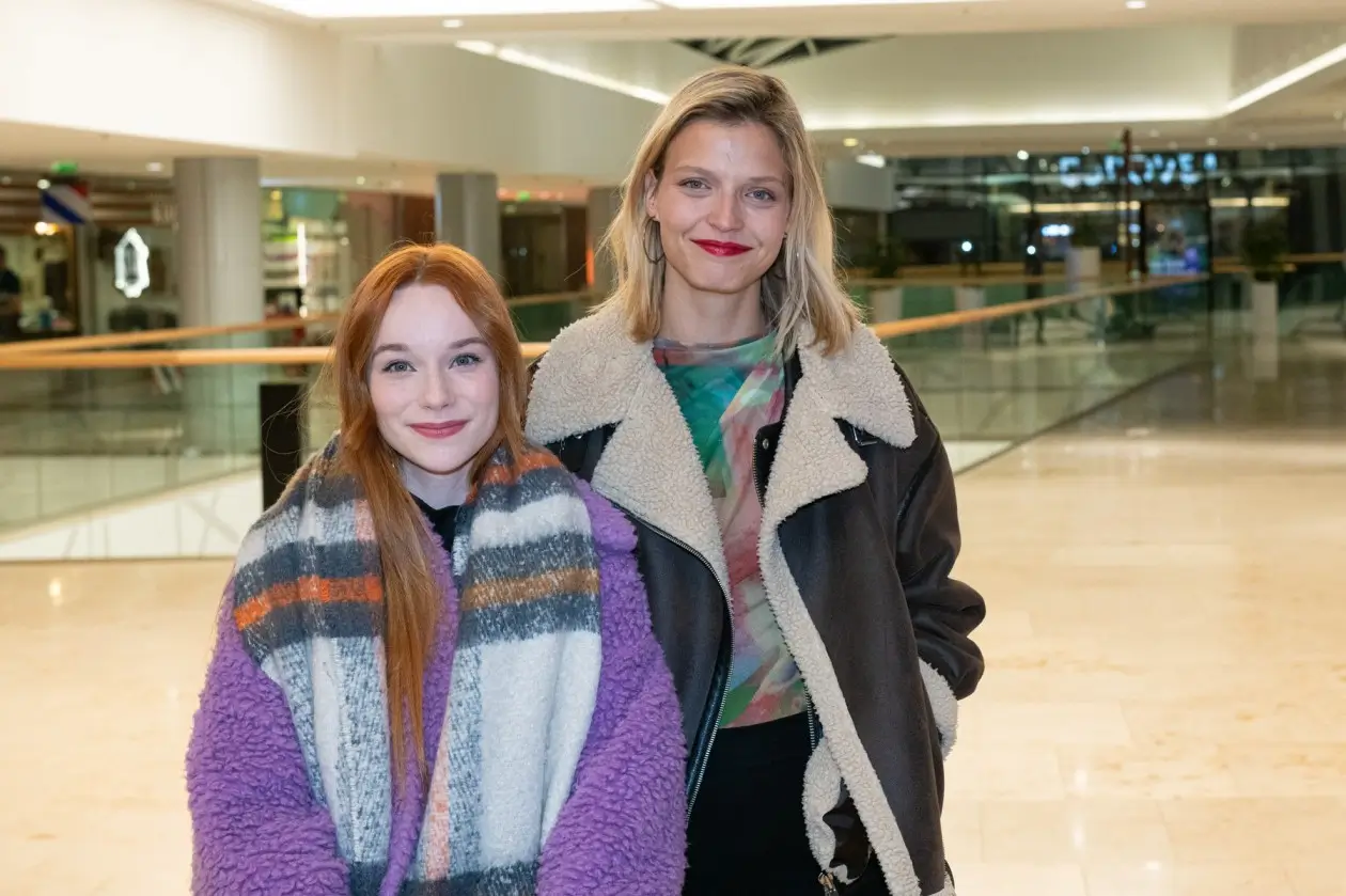 Yvonne Stolařová, Simona Lewandowska,